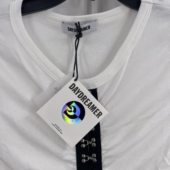 Daydreamer Baby Short Sleeve Scoop Neck Tee Hook & Eye White Medium New - Picture 4 of 4